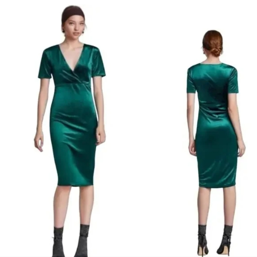 ZARA - MD Trafaluc Emerald Green Velvet Midi Formal Dress